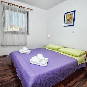 Lidija Apartment